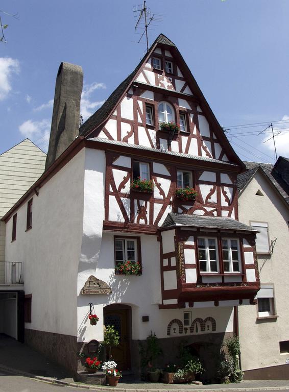 Haus Luzia Appartement Sankt Aldegund Buitenkant foto