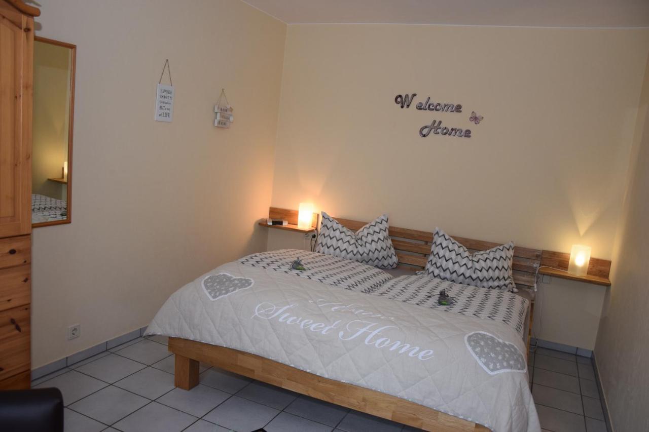 Haus Luzia Appartement Sankt Aldegund Buitenkant foto